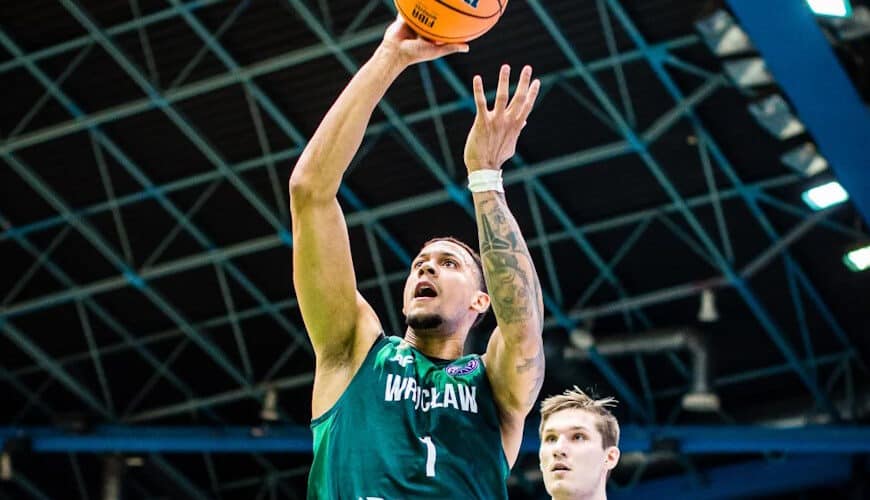 Śląsk po słabej drugiej połowie przegrywa z Hiszpanami