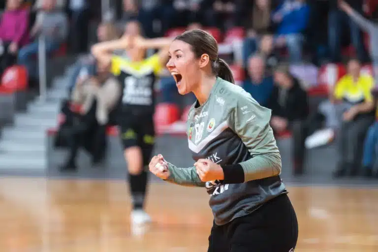 Saltaniuk zostaje w KPR Kobierzyce!