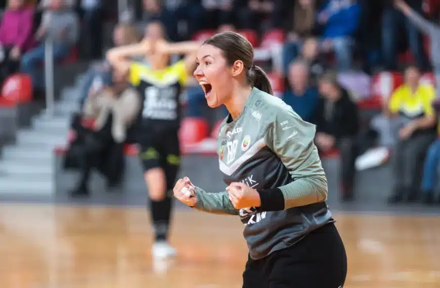 Saltaniuk zostaje w KPR Kobierzyce!